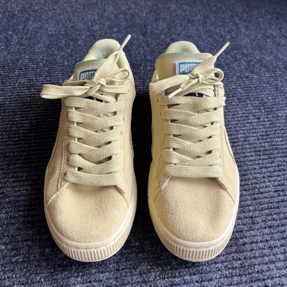 Puma Suede Classic Sneakers Womens 8.5 Green Yellow Low Top Suede Shoes Casual